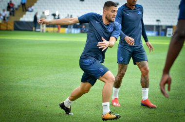 İstanbul, Türkiye - 14 Ağustos 2019: Vodafone Arena, Türkiye 'deki Vodafone Park' ta Liverpool ile Chelsea arasında oynanan Uefa Süper Kupası Finalleri öncesinde Mateo Kovaciç ve antrenman oturumu