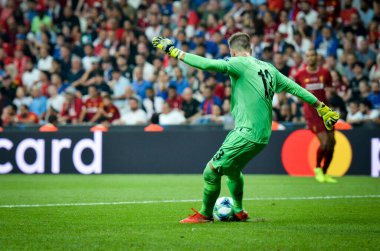 İstanbul, Türkiye - 14 Ağustos 2019: Vodafone Arena, Türkiye 'deki Vodafone Park' ta Liverpool ile Chelsea arasında oynanan Uefa Süper Kupası Finalleri 'nde Adrian oyuncusu