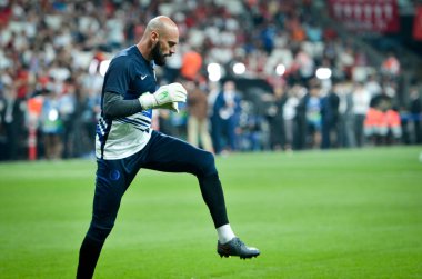 İstanbul, Türkiye - 14 Ağustos 2019: Türkiye 'nin Vodafon Arena stadyumunda Liverpool ile Chelsea arasında oynanan Uefa Süper Kupası Finalleri sırasında Willy Caballero