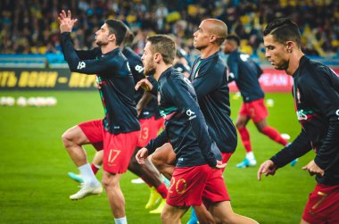 Kyiv, Ukrayna - 14 Ekim 2019: Bernardo Silva ve Uefa Euro 2020 ön eleme maçında Ukrayna ile Portekiz milli takımı Ukrayna arasında oynanan karşılaşma