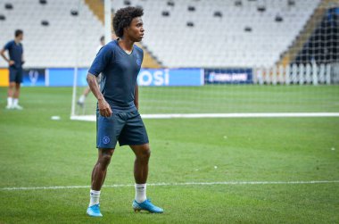 İstanbul, Türkiye - 14 Ağustos 2019: Willian ve futbolcu antrenmanı Uefa Süper Kupası Finalleri öncesinde Liverpool ile Chelsea arasında Vodafone Park, Türkiye 'deki Vodafone Arena' da oynanan karşılaşma öncesinde yapıldı
