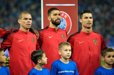 Kyiv, Ukrayna - 14 Ekim 2019: Portekiz milli takımının Uefa Euro 2020 ön eleme karşılaşması sırasında Portekiz, Ukrayna ile Ukrayna arasında başlaması