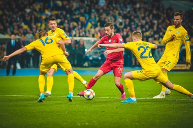 Kyiv, Ukrayna - 14 Ekim 2019: Uefa Euro 2020 ön eleme karşılaşmasında Ukrayna milli takımı Ukrayna ile Ukrayna milli takımı arasında oynanan karşılaşmada Bernardo Silva