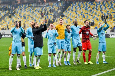 Lviv, Ukrayna - 28 Kasım 2019: Alexandria (Ukrayna) ile Wolfsburg (Almanya), Ukrayna arasındaki Uefa Avrupa Ligi karşılaşmasında kazandığı zaferden sonra Wolfsburg oyuncusu