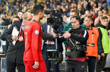 Kyiv, Ukrayna - 14 Ekim 2019: Uefa Euro 2020 ön eleme maçında Ukrayna milli takımı Ukrayna ile Ukrayna milli takımı arasında oynanan Cristiano Ronaldo