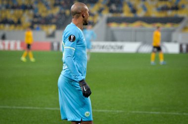 Lviv, Ukrayna - 28 Kasım 2019: Alexandria (Ukrayna) ile Wolfsburg (Almanya), Ukrayna arasındaki Uefa Avrupa Ligi maçı sırasında Marcel Tisserand oyuncusu
