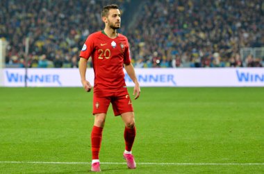 Kyiv, Ukrayna - 14 Ekim 2019: Uefa Euro 2020 ön eleme karşılaşmasında Ukrayna milli takımı Ukrayna ile Ukrayna milli takımı arasında oynanan karşılaşmada Bernardo Silva
