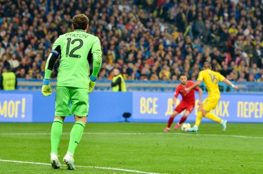 Kyiv, Ukrayna - 14 Ekim 2019: Uefa Euro 2020 ön eleme karşılaşmasında Ukrayna milli takımı Ukrayna milli takımı Ukrayna ile oynanan karşılaşmada Andrii Piatov