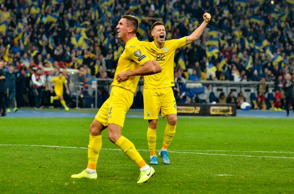 Kiev Oekraïne Oktober 2019 Oekraïense Nationale Voetbalploeg Viert Overwinning Portugal — Stockfoto
