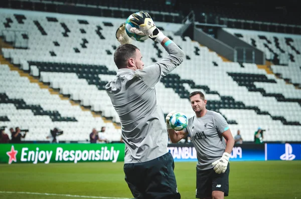 İstanbul, Türkiye - 14 Ağustos 2019: Andy Lonergan ve antrenman oturumu Uefa Süper Kupası Finalleri öncesinde Liverpool ile Chelsea arasında Vodafone Park, Vodafone Arena, Türkiye