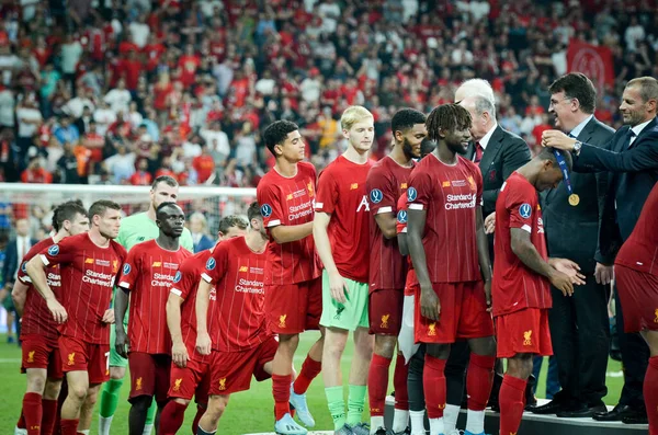 Istanbul Turkey August 2019 Liverpool Football Players Get Gold Medals — Stockfoto