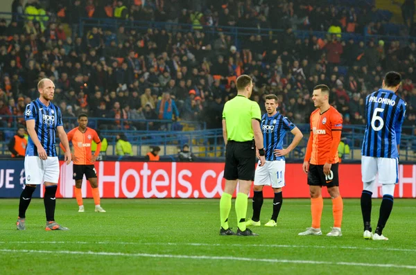 Kharkiv Ukraine December 2019 Referee Felix Zwayer Uefa Champions League — Stockfoto