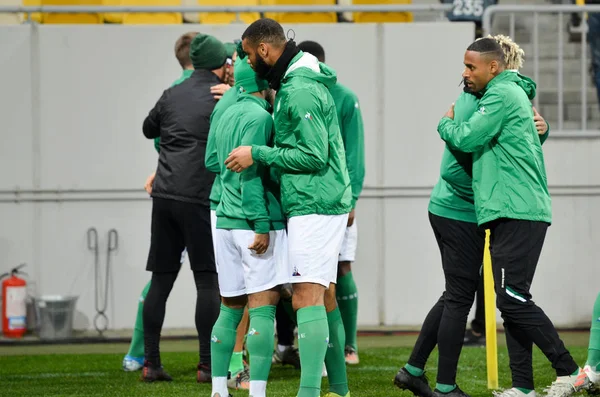 Lviv Ucrania Noviembre 2019 Los Futbolistas Saint Etienne Abrazan Durante —  Fotos de Stock