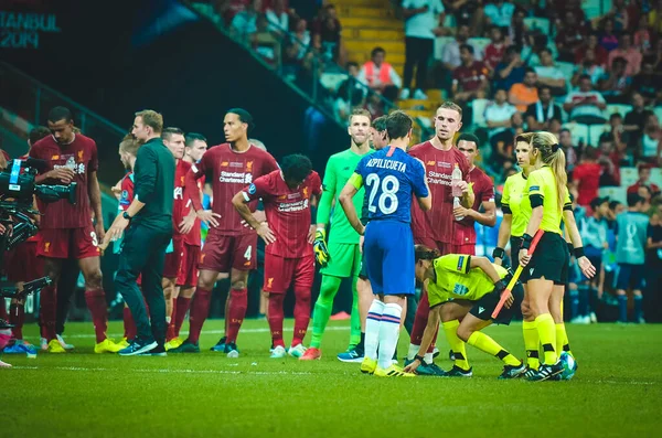 イスタンブール トルコ 8月14 2019 Uefaスーパーカップ決勝中のサッカー選手は トルコのボーダフォンアリーナのボーダフォンパークでリバプールとチェルシーの試合 — ストック写真