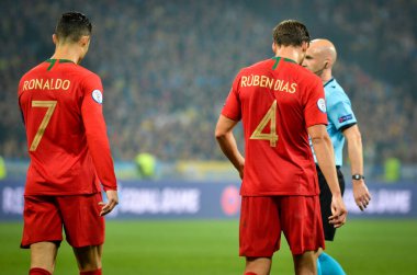 Kyiv, Ukrayna - 14 Ekim 2019: Uefa Euro 2020 ön eleme karşılaşmasında Ukrayna milli takımı Ukrayna ile Ukrayna milli takımı arasında oynanan karşılaşma sırasında Cristiano Ronaldo