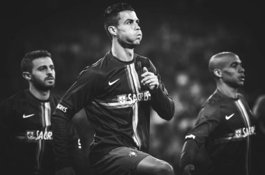 Kyiv, Ukrayna - 14 Ekim 2019: Cristiano Ronaldo ve Uefa Euro 2020 ön eleme maçında Ukrayna ile Portekiz milli takımı Ukrayna arasında oynanan karşılaşma