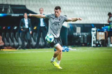 İstanbul, Türkiye - 14 Ağustos 2019: Uefa Süper Kupası Finallerinden önce James Milner Liverpool ile Chelsea arasında Vodafone Park, Vodafone Arena, Türkiye