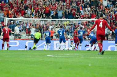 İstanbul, Türkiye - 14 Ağustos 2019: Türkiye 'nin Vodafone Arena kentindeki Vodafone Park' ta Liverpool ile Chelsea arasında oynanan Uefa Süper Kupası Finalleri sırasında futbolcu