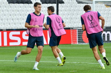 İstanbul, Türkiye - 14 Ağustos 2019: Türkiye 'nin Vodafone Arena kentindeki Vodafone Park' ta Liverpool ile Chelsea arasında oynanan Uefa Süper Kupa Finalleri öncesinde Chelsea futbolcuları antrenman oturumu