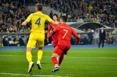 Kyiv, Ukrayna - 14 Ekim 2019: Uefa Euro 2020 ön eleme maçında Ukrayna milli takımı Ukrayna ile Ukrayna milli takımı arasında oynanan Cristiano Ronaldo