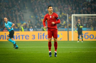 Kyiv, Ukrayna - 14 Ekim 2019: Uefa Euro 2020 ön eleme maçında Ukrayna milli takımı Ukrayna ile Ukrayna milli takımı arasında oynanan Cristiano Ronaldo