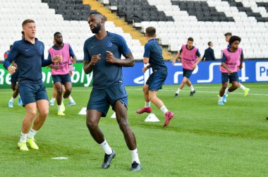 İstanbul, Türkiye - 14 Ağustos 2019: Antonio Rudiger ve antrenman oturumu Uefa Süper Kupası Finalleri öncesinde Liverpool ile Chelsea arasında Vodafone Park, Türkiye 'de oynanan Vodafone Arena maçından önce
