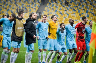 Lviv, Ukrayna - 28 Kasım 2019: Alexandria (Ukrayna) ile Wolfsburg (Almanya), Ukrayna arasındaki Uefa Avrupa Ligi karşılaşmasında kazandığı zaferden sonra Wolfsburg oyuncusu