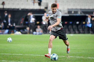 İstanbul, Türkiye - 14 Ağustos 2019: Uefa Süper Kupası Finallerinden önce Adam Lallana Liverpool ile Chelsea arasında Vodafone Park, Vodafone Arena, Türkiye