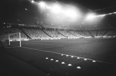 Lviv, Ukrayna - 28 Kasım 2019: Uefa Avrupa Ligi 'nin Uefa Wolfsburg, Ukrayna maçı sırasında stadyumun genel manzarası ve stadyumun manzarası