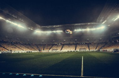 Lviv, Ukrayna - 28 Kasım 2019: Uefa Avrupa Ligi 'nin Uefa Wolfsburg, Ukrayna maçı sırasında stadyumun genel manzarası ve stadyumun manzarası