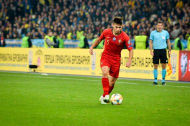 Kyiv, Ukrayna - 14 Ekim 2019: Uefa Euro 2020 ön eleme karşılaşmasında Ukrayna milli takımı Ukrayna ile Ukrayna milli takımı arasındaki Raphael Guerreiro oyuncusu