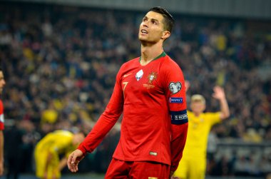 Kyiv, Ukrayna - 14 Ekim 2019: Uefa Euro 2020 ön eleme maçında Ukrayna milli takımı Ukrayna ile Ukrayna milli takımı arasında oynanan Cristiano Ronaldo