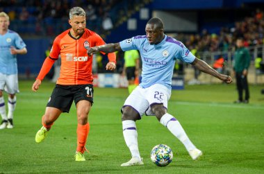Kharkiv, Ukrayna - 18 Eylül 2019: Benjamin Mendy Uefa Şampiyonlar Ligi karşılaşmasında Shakhtar Donetsk - Manchester City (İngiltere), Ukrayna