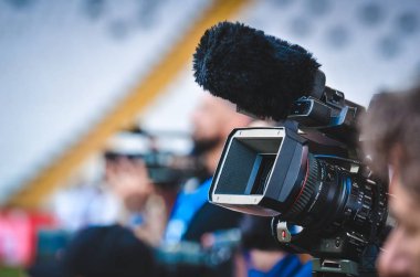 İstanbul, Türkiye - 14 Ağustos 2019: Vodafone Arena, Türkiye 'deki Vodafone Park' ta Liverpool ile Chelsea arasında oynanan Uefa Süper Kupası Finalleri öncesinde TV Kameraları ve foto muhabir kameraları haber yaptı