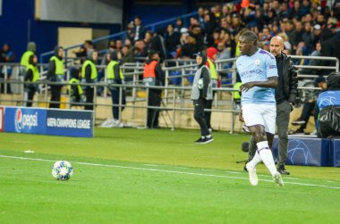 Kharkiv, Ukrayna - 18 Eylül 2019: Benjamin Mendy Uefa Şampiyonlar Ligi karşılaşmasında Shakhtar Donetsk - Manchester City (İngiltere), Ukrayna