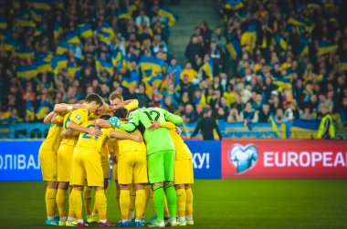 Kyiv, Ukrayna - 14 Ekim 2019: Uefa Euro 2020 ön eleme maçında Ukrayna milli takımı Ukrayna milli takımı ile Ukrayna milli takımı arasında oynanan karşılaşma