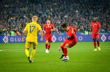 Kyiv, Ukrayna - 14 Ekim 2019: Uefa Euro 2020 ön eleme maçında Ukrayna milli takımı Ukrayna ile Ukrayna milli takımı arasında oynanan Cristiano Ronaldo