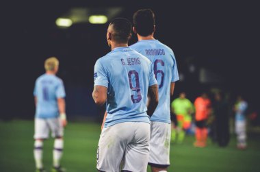Kharkiv, Ukrayna - 18 Eylül 2019: Uefa Şampiyonlar Ligi maçında Ukrayna 'nın başkenti Ukrayna' da oynanan Shakhtar - Manchester City maçında Gabriel Jesus ve Rodri