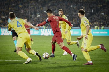 Kyiv, Ukrayna - 14 Ekim 2019: Uefa Euro 2020 ön eleme maçında Ukrayna milli takımı Ukrayna ile Ukrayna milli takımı arasında oynanan Cristiano Ronaldo