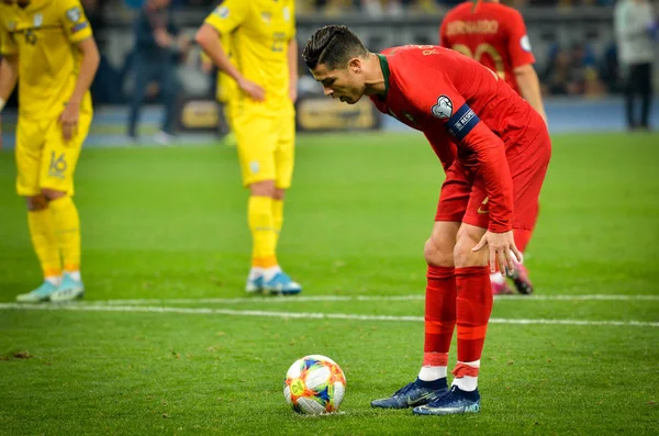 Kyiv Ukraine Outubro 2019 Cristiano Ronaldo Arremessa Uma Penalidade Durante — Fotografia de Stock