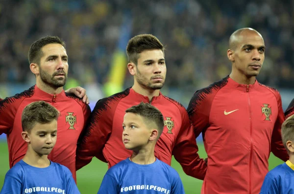 Kyiv, Ukrayna - 14 Ekim 2019: Portekiz milli takımının Uefa Euro 2020 ön eleme karşılaşması sırasında Portekiz, Ukrayna ile Ukrayna arasında başlaması
