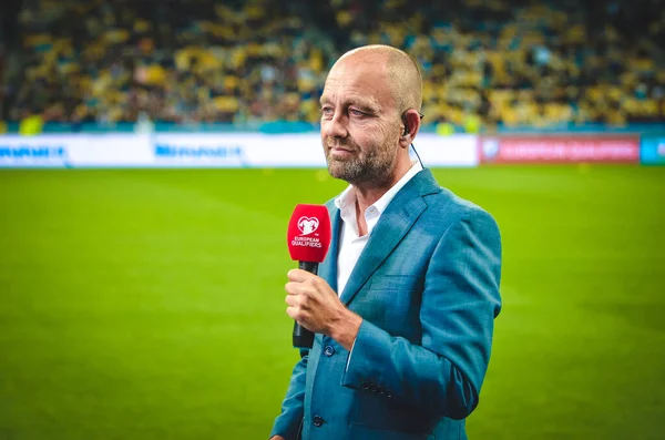 Kijów Ukraina Października 2019 Dziennikarz Podczas Rozgrywek Kwalifikacyjnych Uefa Euro — Zdjęcie stockowe