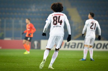 Kharkiv, Ukrayna - 20 Şubat 2020: Uefa Avrupa Ligi karşılaşmasında Tomas Tavares oyuncusu Shakhtar Donetsk - Sl Benfica (Portekiz), Ukrayna