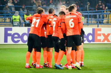 Kharkiv, Ukrayna - 20 Şubat 2020: Shakhtar Donetsk oyuncusu, Shakhtar Donetsk - Sl Benfica (Portekiz) ve Ukrayna arasındaki Uefa Avrupa Ligi maçında atılan golü kutladı