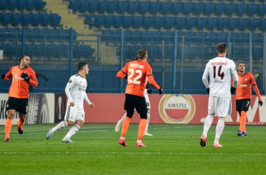 Kharkiv, Ukrayna - 20 Şubat 2020: Haris Seferoviç Uefa Avrupa Ligi karşılaşmasında Shakhtar Donetsk - Sl Benfica (Portekiz), Ukrayna