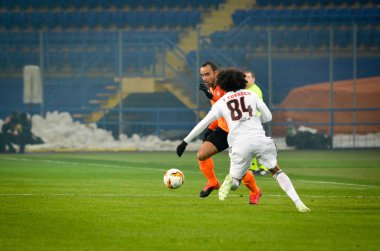 Kharkiv, Ukrayna - 20 Şubat 2020: Uefa Avrupa Ligi karşılaşmasında Tomas Tavares oyuncusu Shakhtar Donetsk - Sl Benfica (Portekiz), Ukrayna
