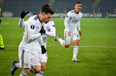 Kharkiv, Ukrayna - 20 Şubat 2020: Pizzi, Uefa Avrupa Ligi maçında Shakhtar Donetsk - Sl Benfica (Portekiz), Ukrayna maçında atılan golü kutladı