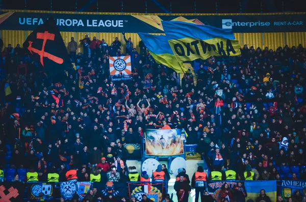 Kharkiv Ukrajna Február 2020 Labdarúgás Rajongók Stadionban Suppoprt Csapatukat Uefa — Stock Fotó