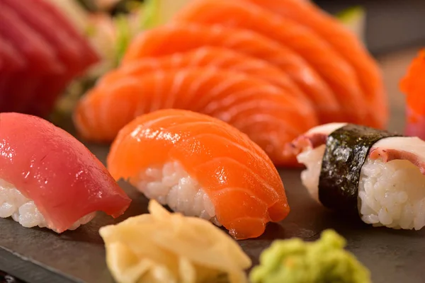 Salmón Nigiri Sushi Cerca — Foto de Stock