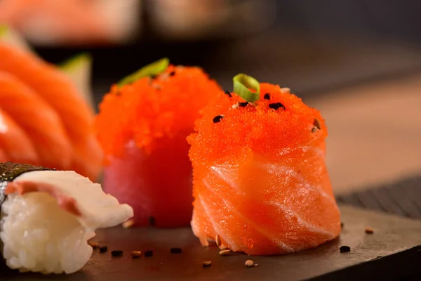 Salmon eggs sushi — Stock Photo, Image